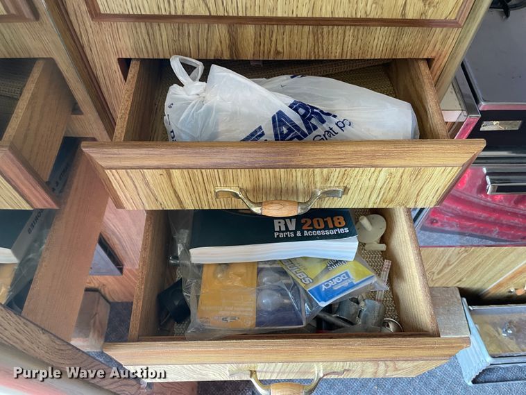 image for item IC9491 1998 Ford F150  pickup truck