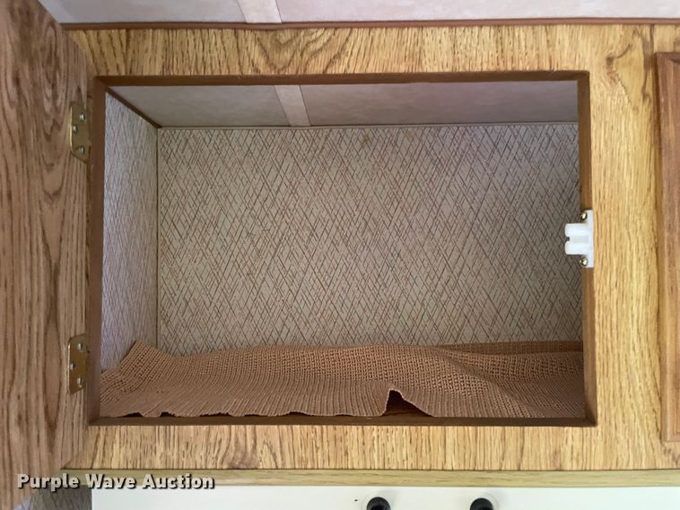 image for item IC9491 1998 Ford F150  pickup truck