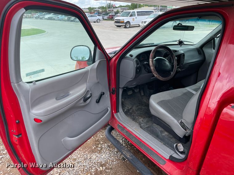 image for item IC9491 1998 Ford F150  pickup truck