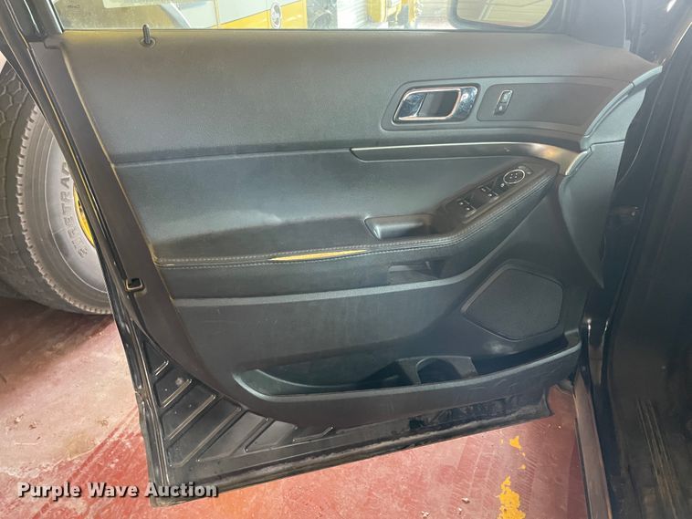 image for item IC9493 2013 Ford Explorer Police  SUV