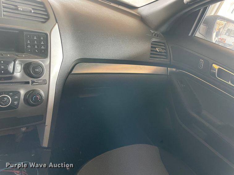 image for item IC9493 2013 Ford Explorer Police  SUV