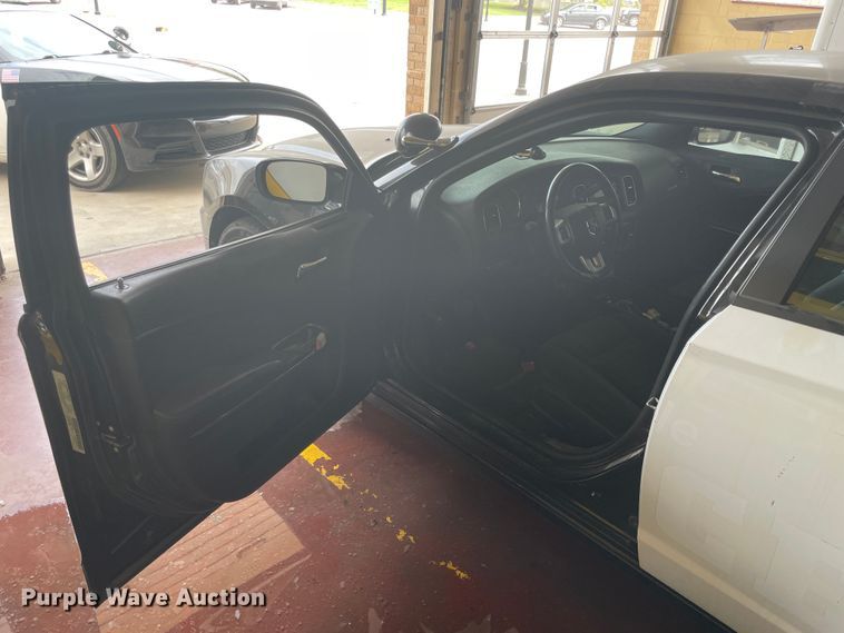 image for item IC9494 2014 Dodge Charger Police