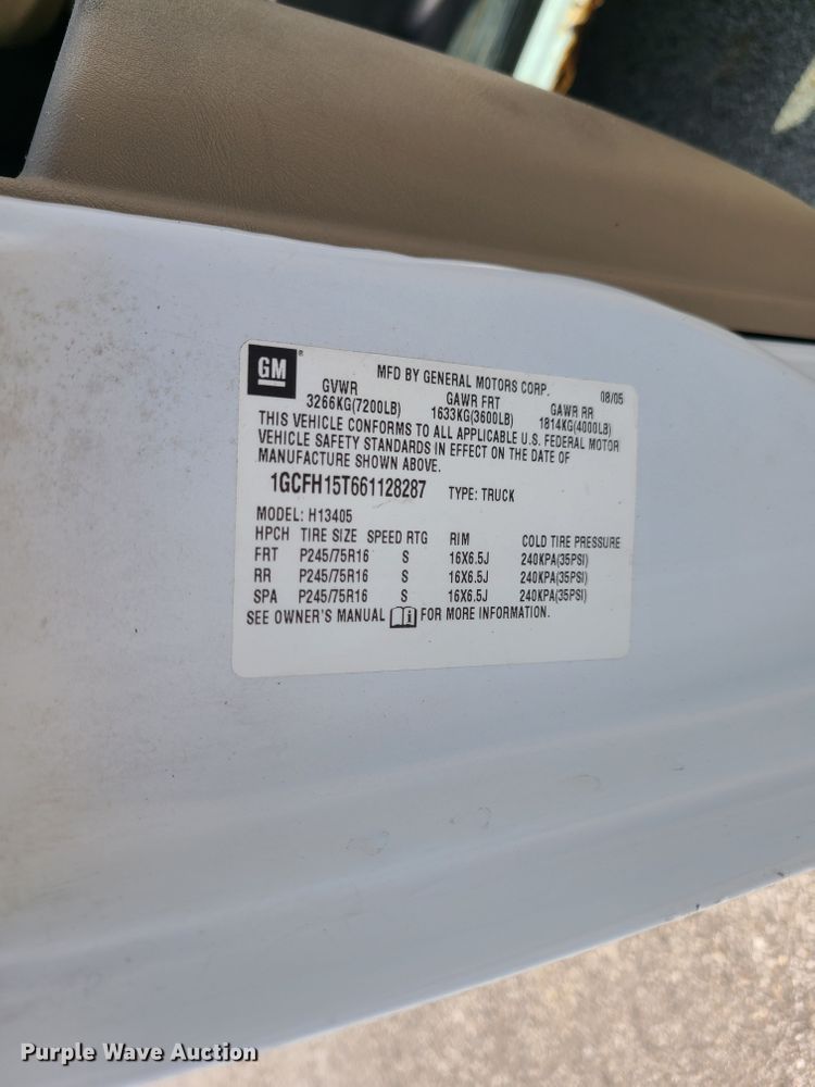 image for item IC9844 2006 Chevrolet Express 1500  van