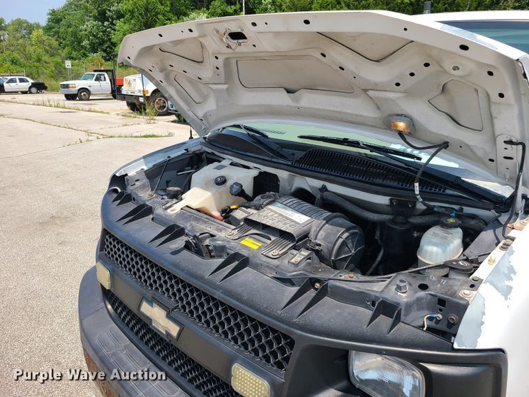 image for item IC9844 2006 Chevrolet Express 1500  van