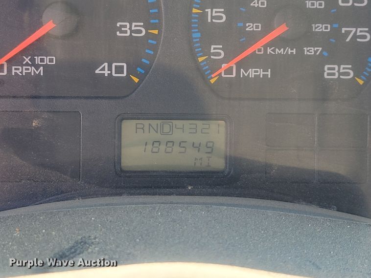 image for item IF9952 2007 International 7400  dump truck