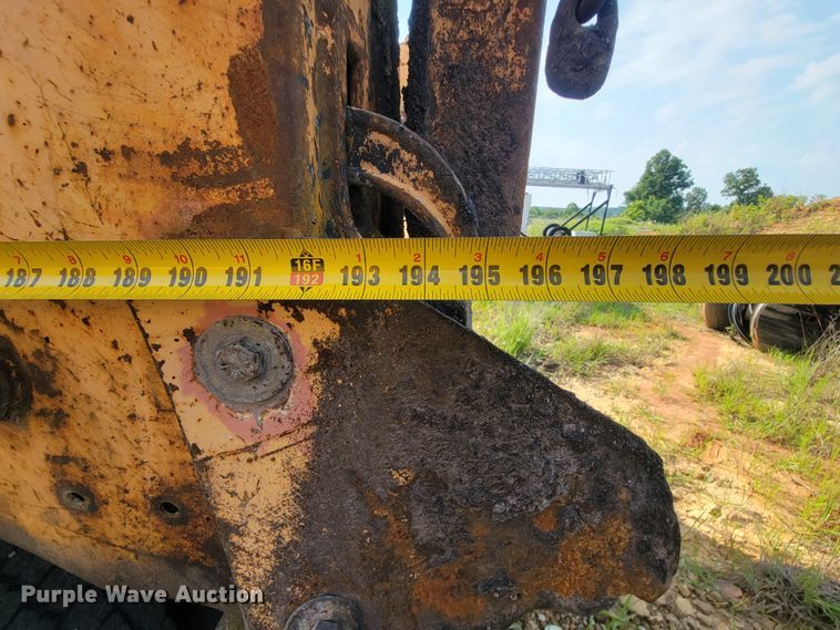 image for item IF9952 2007 International 7400  dump truck