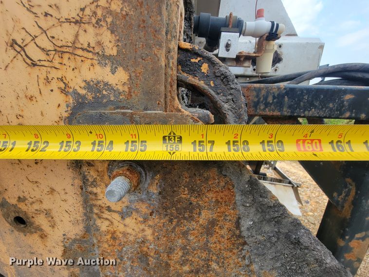 image for item IF9953 2006 International 7400  dump truck