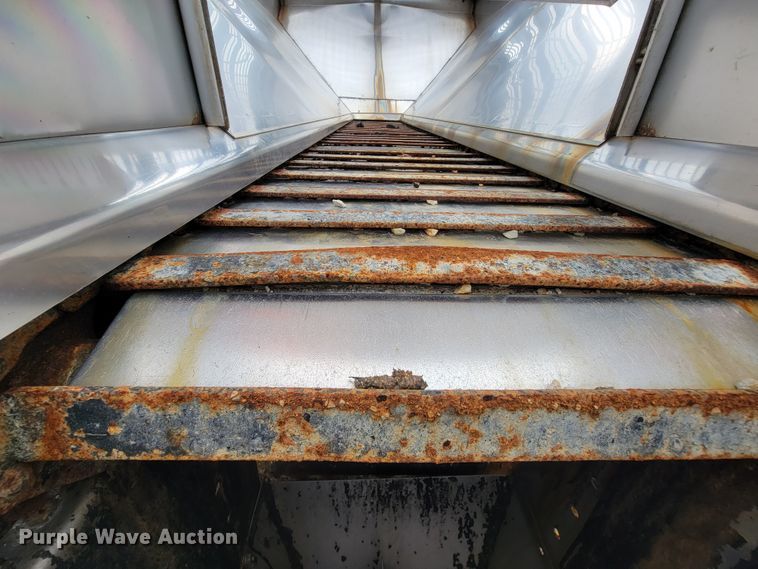 image for item IF9953 2006 International 7400  dump truck