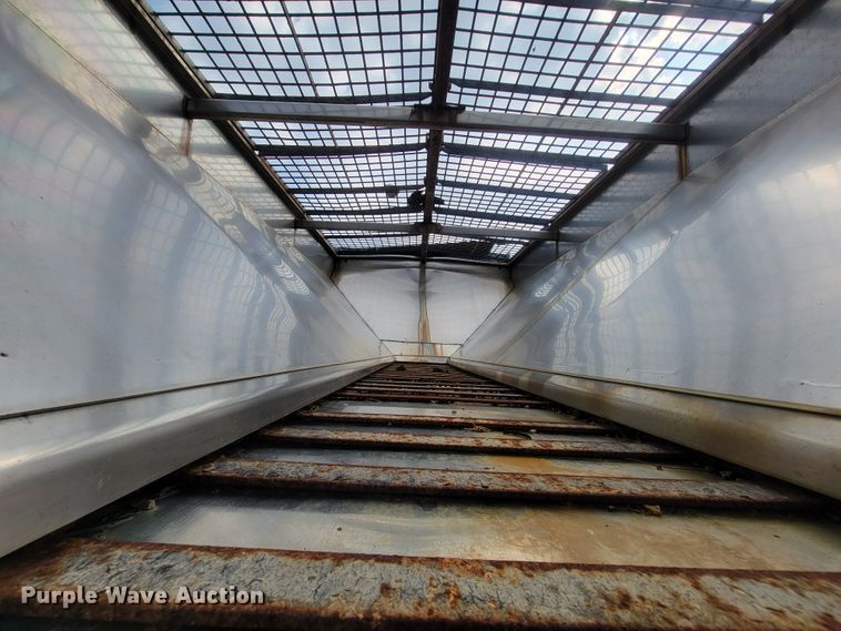 image for item IF9953 2006 International 7400  dump truck