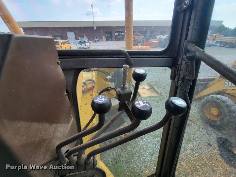 image for item IF9954 1993 Champion 720A  motor grader