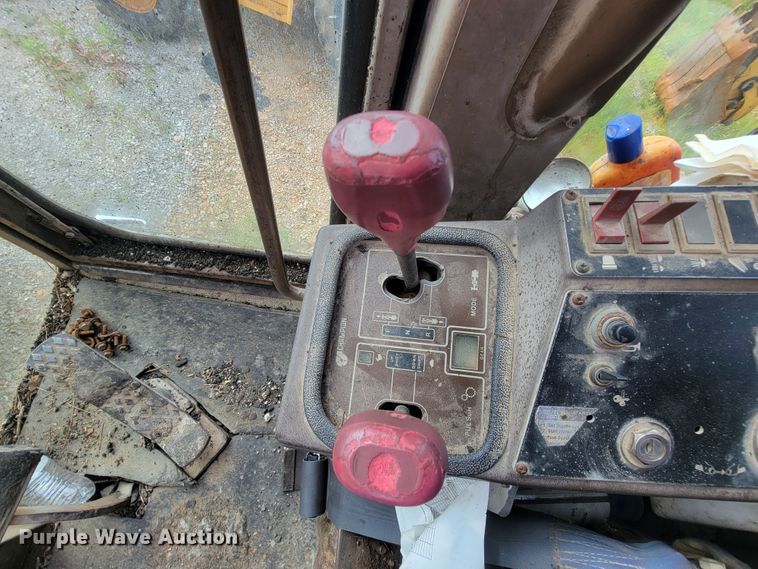 image for item IF9954 1993 Champion 720A  motor grader