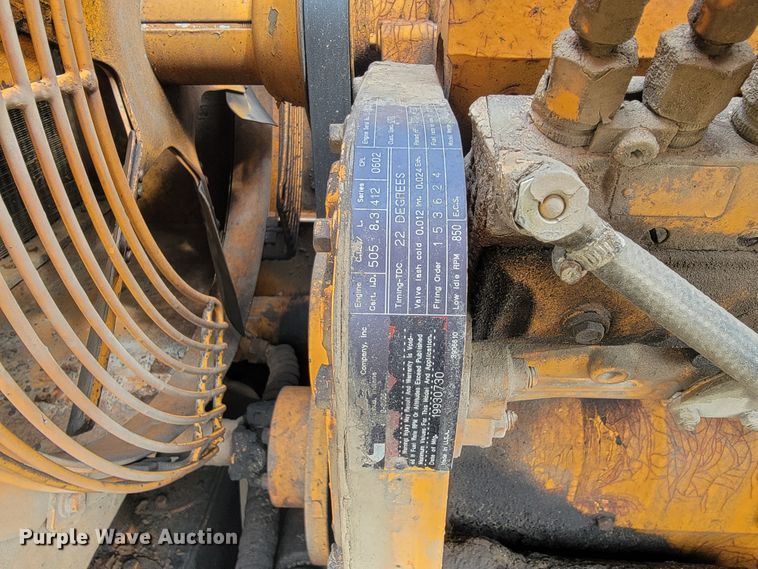 image for item IF9954 1993 Champion 720A  motor grader