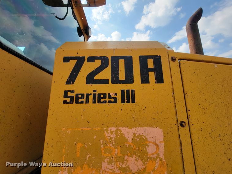 image for item IF9954 1993 Champion 720A  motor grader