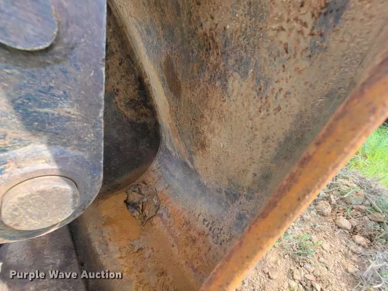 image for item IF9955 2002 John Deere 310SG  backhoe