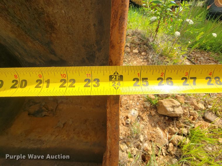 image for item IF9955 2002 John Deere 310SG  backhoe