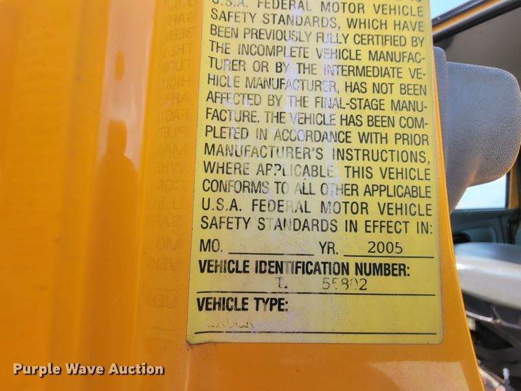 image for item IF9957 2006 International 7400  dump truck