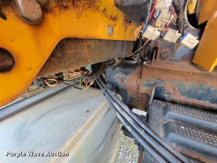 image for item IF9958 2006 International 7400  dump truck