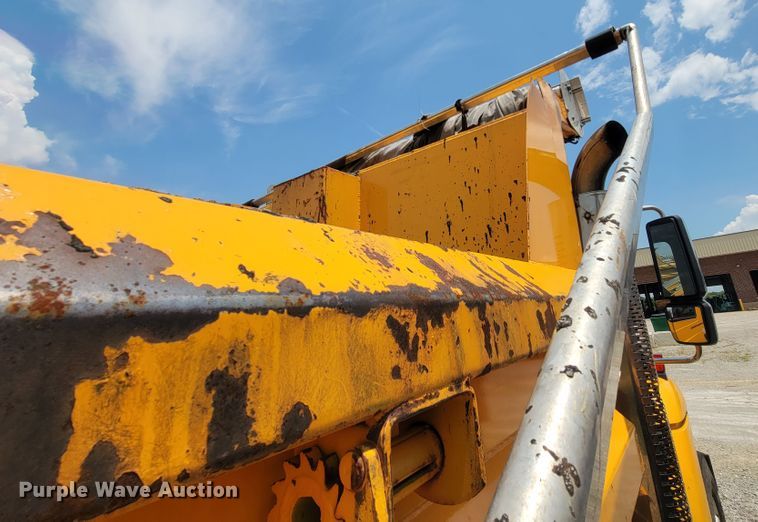 image for item IF9958 2006 International 7400  dump truck