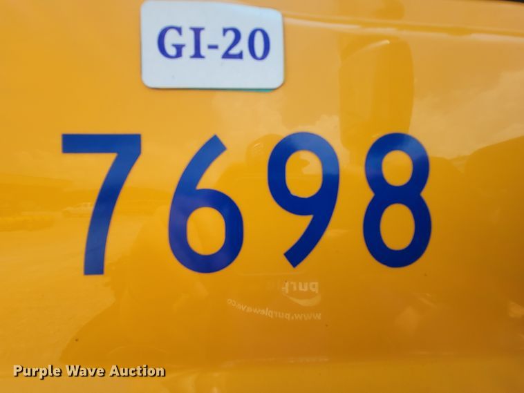 image for item IF9958 2006 International 7400  dump truck