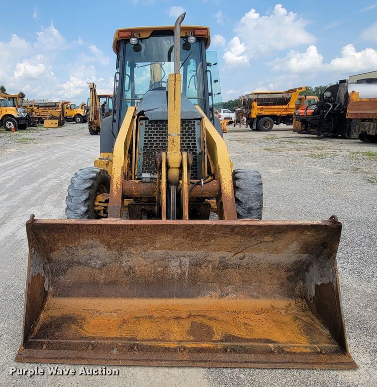 image for item IF9961 John Deere 310SG  backhoe