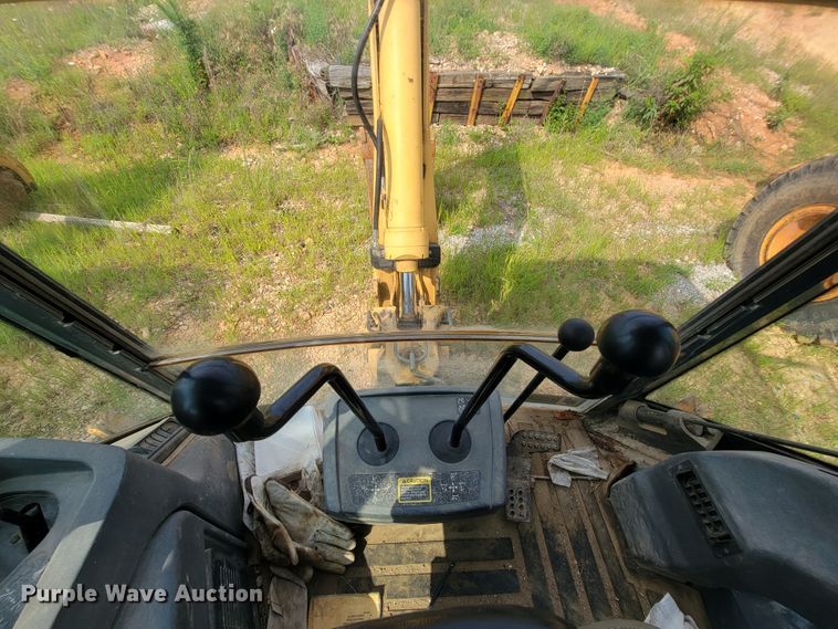 image for item IF9961 John Deere 310SG  backhoe