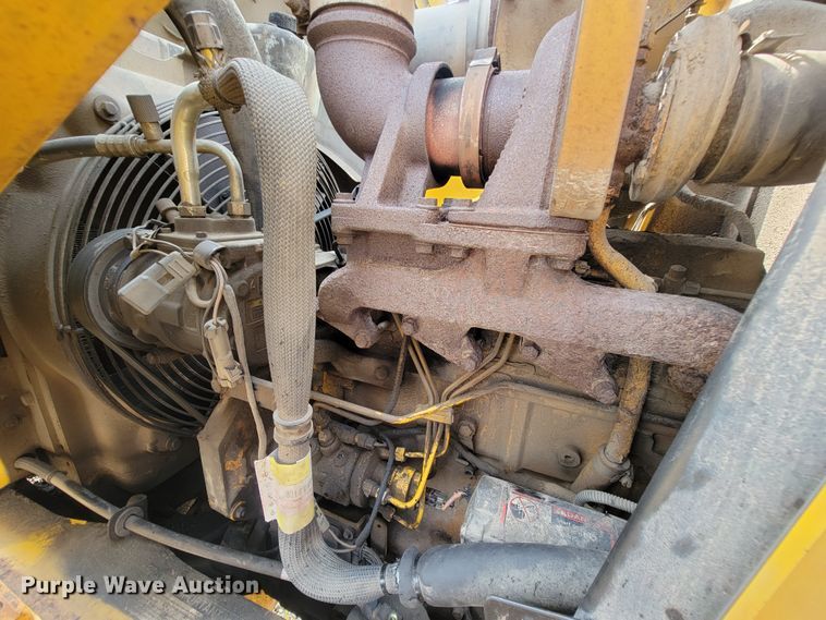 image for item IF9961 John Deere 310SG  backhoe