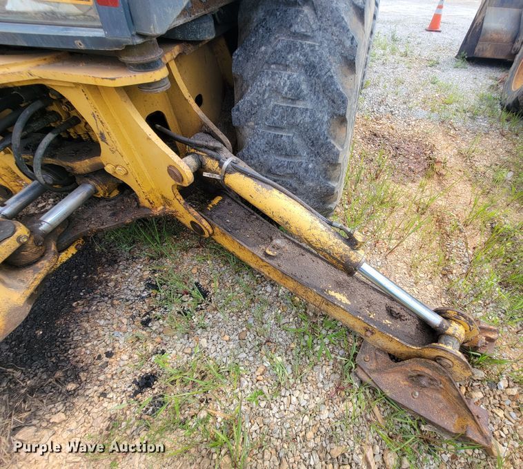 image for item IF9961 John Deere 310SG  backhoe