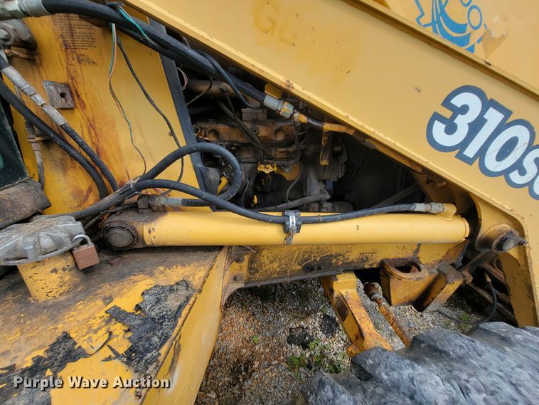 image for item IF9961 John Deere 310SG  backhoe