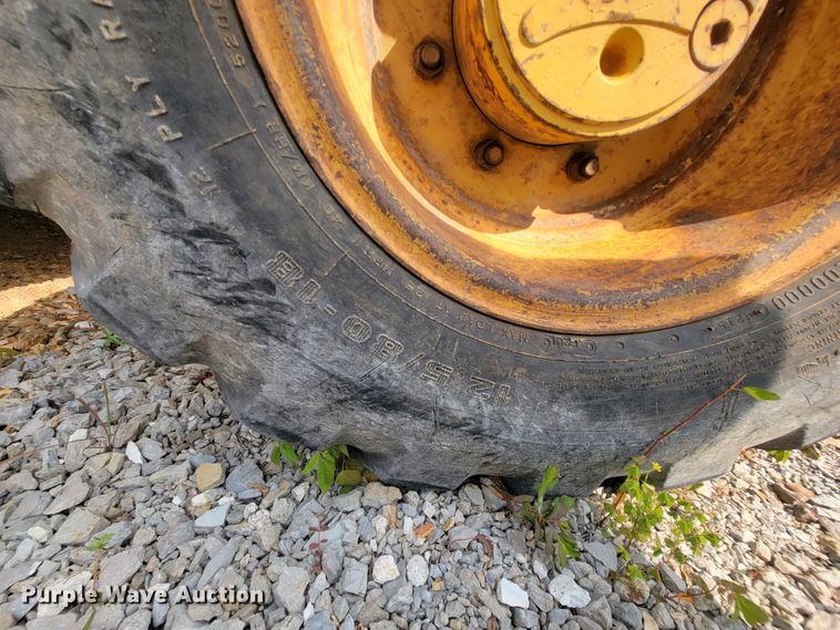 image for item IF9961 John Deere 310SG  backhoe