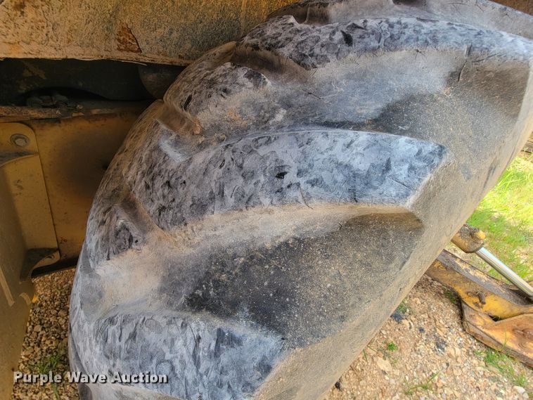 image for item IF9961 John Deere 310SG  backhoe