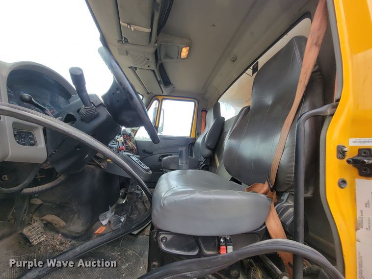 image for item IF9963 2012 International 7500  dump truck