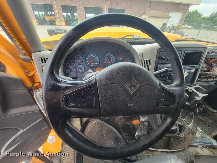 image for item IF9963 2012 International 7500  dump truck