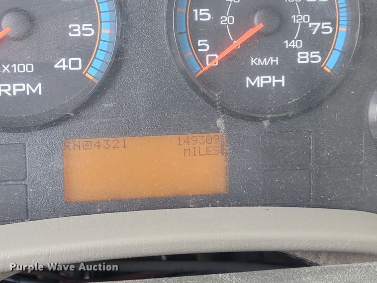 image for item IF9963 2012 International 7500  dump truck