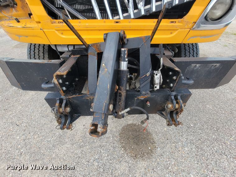 image for item IF9963 2012 International 7500  dump truck