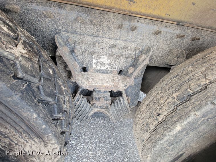 image for item IF9963 2012 International 7500  dump truck