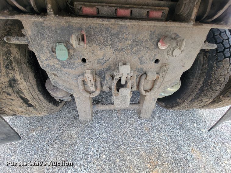 image for item IF9963 2012 International 7500  dump truck