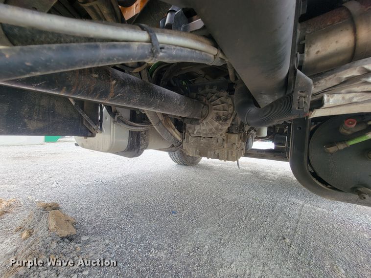 image for item IF9963 2012 International 7500  dump truck