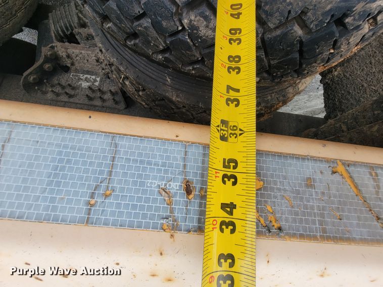 image for item IF9963 2012 International 7500  dump truck