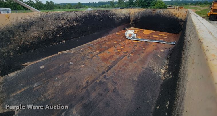 image for item IF9963 2012 International 7500  dump truck