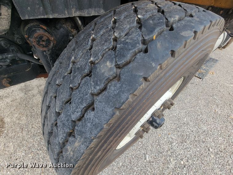 image for item IF9963 2012 International 7500  dump truck