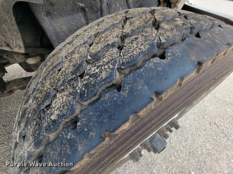 image for item IF9963 2012 International 7500  dump truck