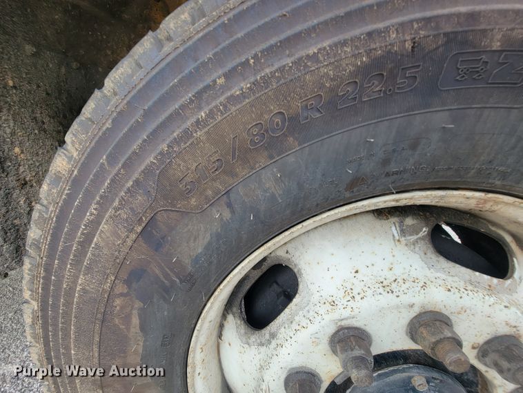 image for item IF9963 2012 International 7500  dump truck