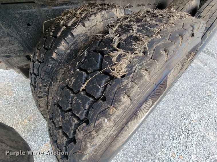 image for item IF9963 2012 International 7500  dump truck