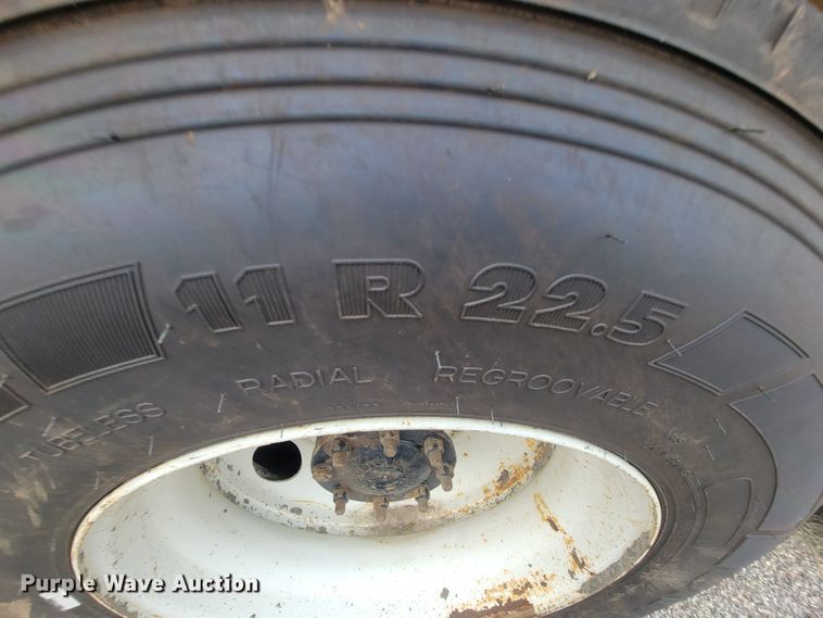 image for item IF9963 2012 International 7500  dump truck