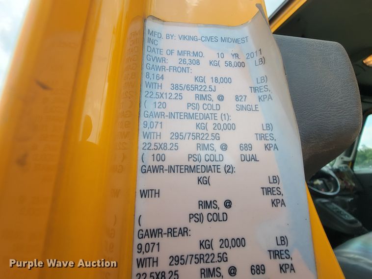 image for item IF9963 2012 International 7500  dump truck