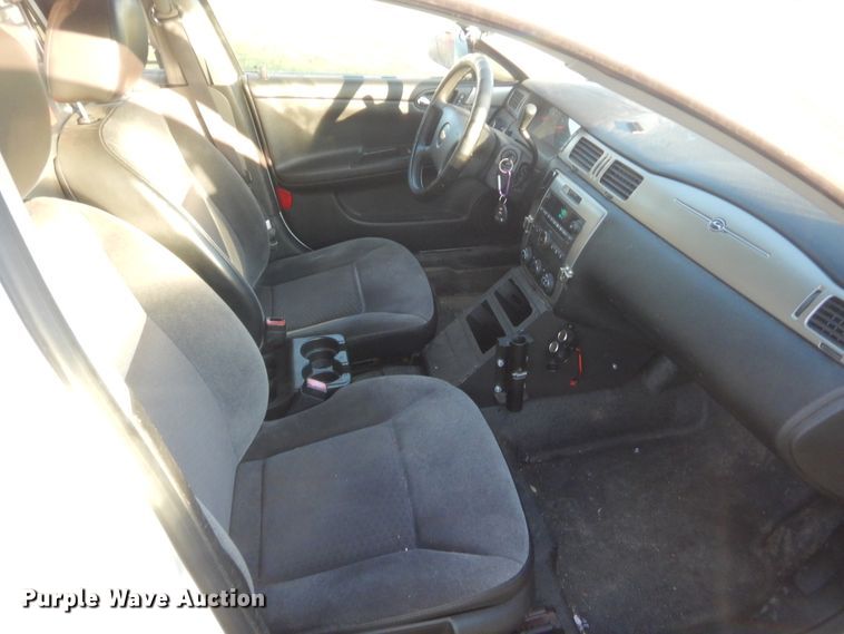 image for item IP9907 2013 Chevrolet Impala Police Cruiser