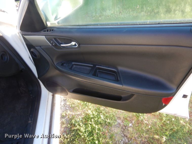 image for item IP9907 2013 Chevrolet Impala Police Cruiser