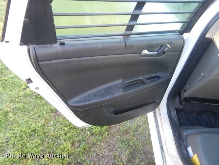 image for item IP9907 2013 Chevrolet Impala Police Cruiser