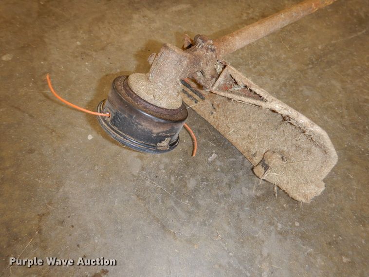 image for item IQ9728 Stihl FS55  string trimmer