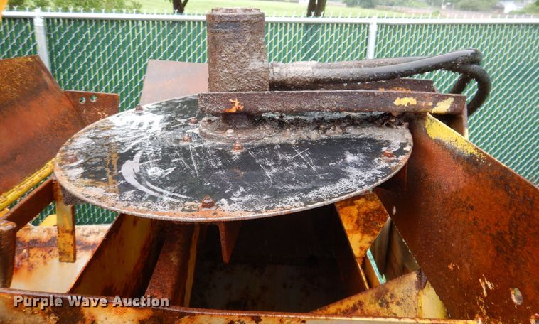 image for item IQ9734 Swenson  spreader